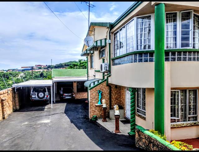 5 BEDROOM HOUSE FOR SALE IN SHALLCROSS